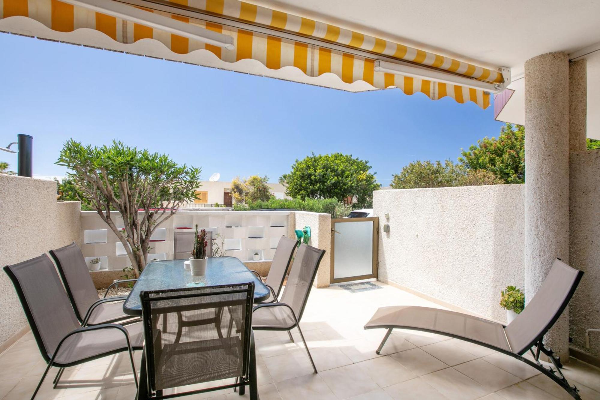 Apartamento Cerca De La Playa Santiago del Teide Екстериор снимка