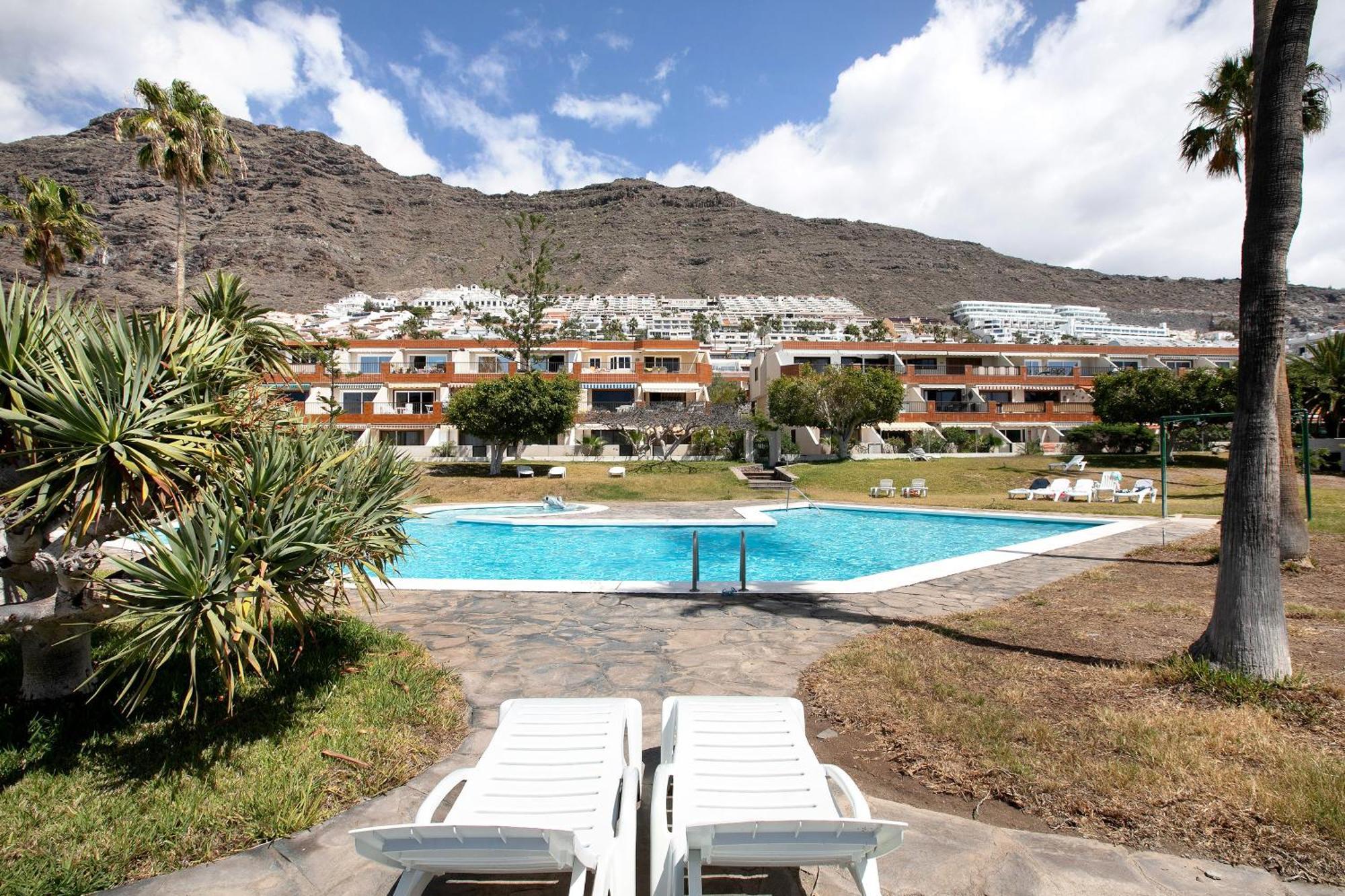 Apartamento Cerca De La Playa Santiago del Teide Екстериор снимка