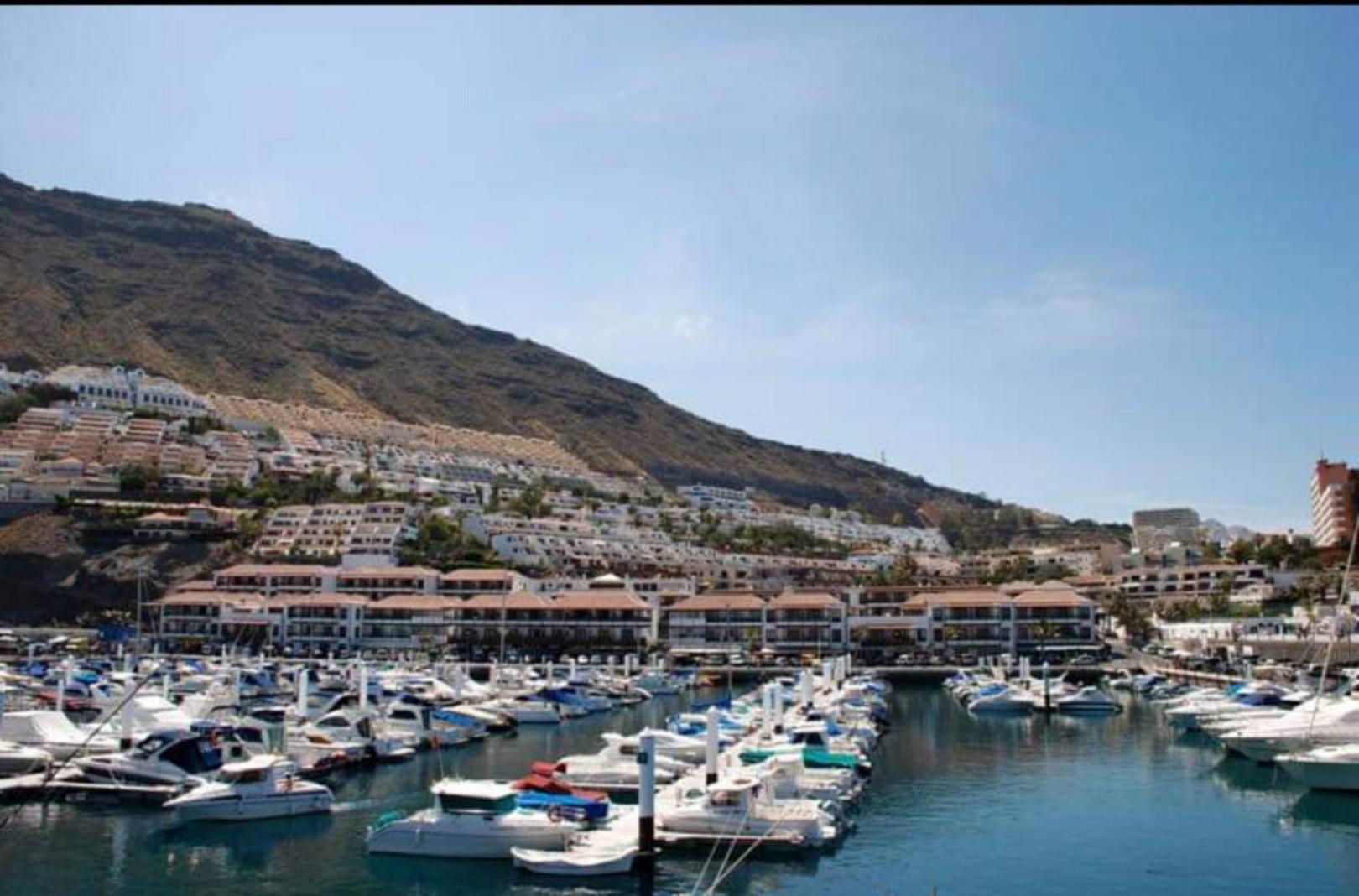 Apartamento Cerca De La Playa Santiago del Teide Екстериор снимка